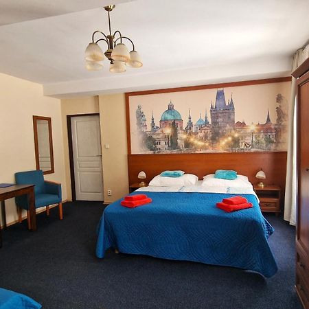 Hotel Aaron à Prague Extérieur photo
